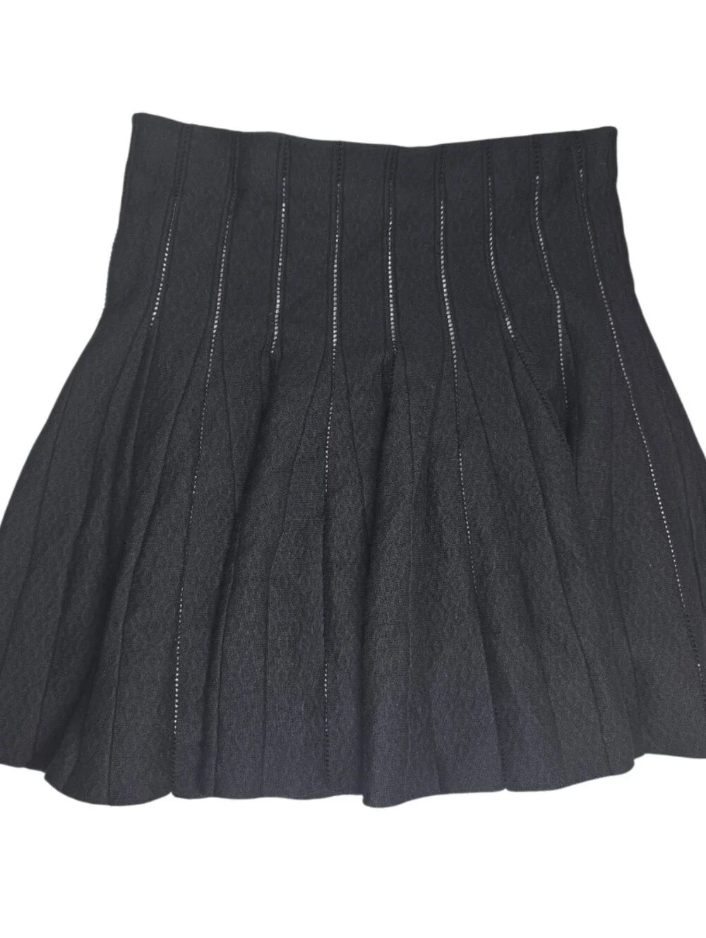 Saks Fifth Avenue Women’s Size M Black Pleated Flared Mini Skirt